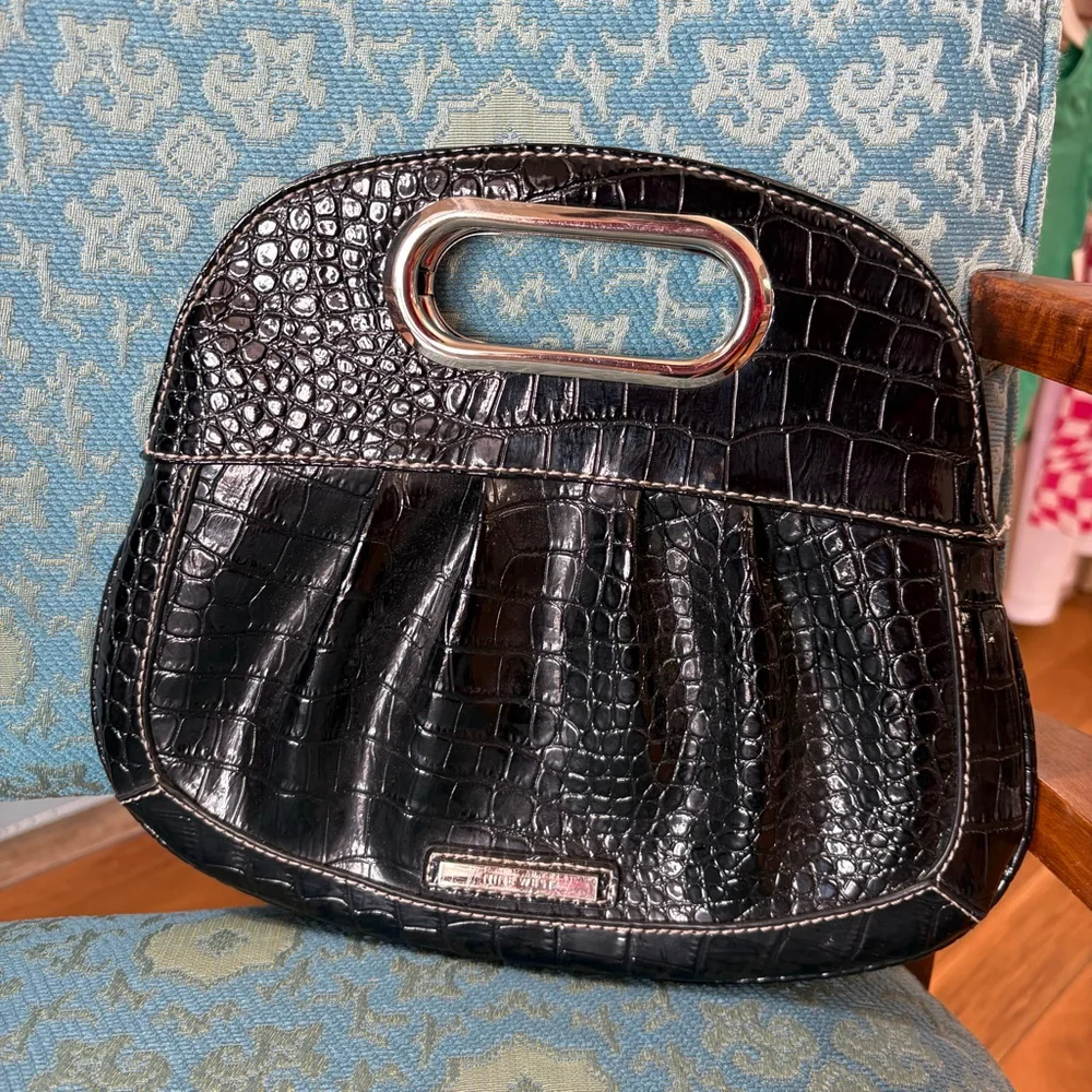 Nine West Black SilverCroc Embossed Clutch One Size